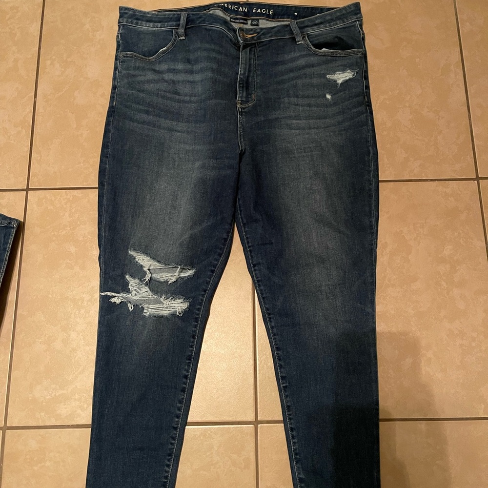 American Eagle Outfitters Women's Dark Blue Ripped Skinny Jeans
